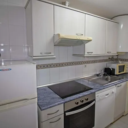 Bajo Con Terraza, Parking Y Piscina En El Centro Porta Mediterranea Apartment