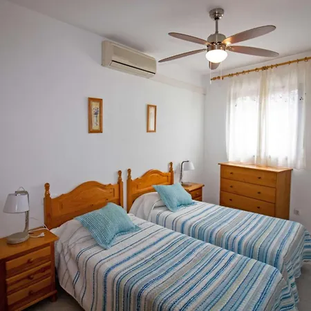 Bajo Con Terraza, Parking Y Piscina En El Centro Porta Mediterranea Apartment *